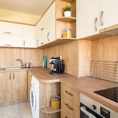 Located 1bdr Peaceful Fast Wi-fi *