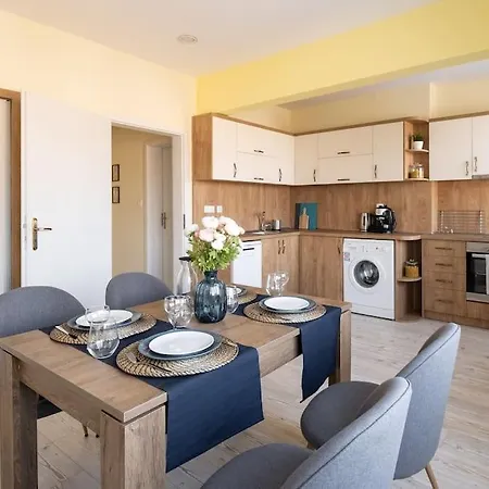 Appartement Located 1bdr Peaceful Fast Wi-fi *