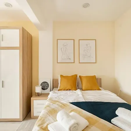 Located 1bdr Peaceful Fast Wi-fi *