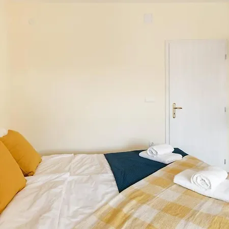 Located 1bdr Peaceful Fast Wi-fi Appartement