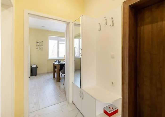 Located 1bdr Peaceful Fast Wi-fi Lejlighed *