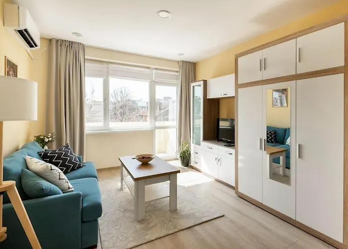 Located 1bdr Peaceful Fast Wi-fi Lejlighed