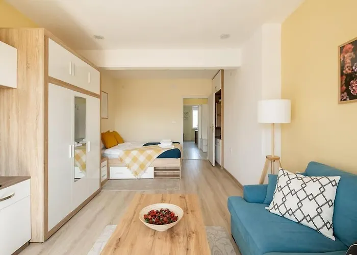 Lejlighed Located 1bdr Peaceful Fast Wi-fi *