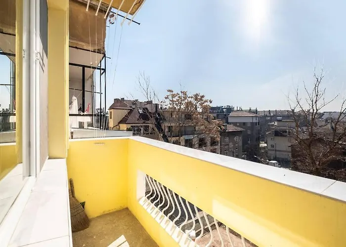 Located 1bdr Peaceful Fast Wi-fi Lejlighed